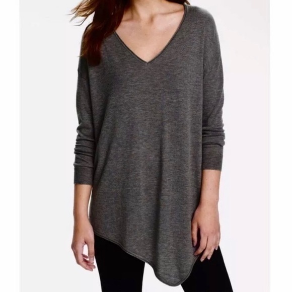 Joie Sweaters - Joie Tambrel Asymmetrical Hem Cashmere Blend Gray V-Neck Sweater Sz XS